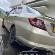 HONDA FIT ARIA 2004