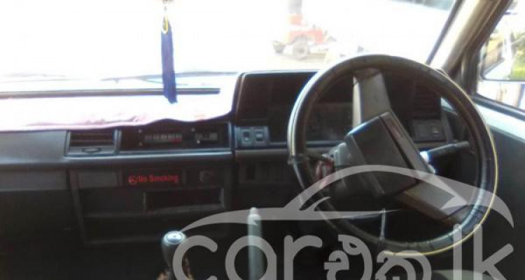 NISSAN VANETTE 1991