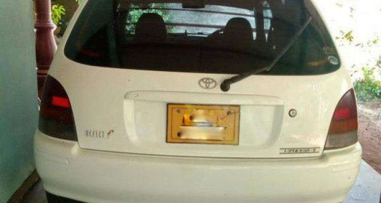 TOYOTA STARLET 1997