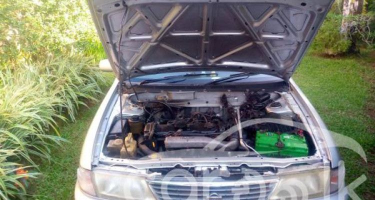 NISSAN SUNNY SB14 1996