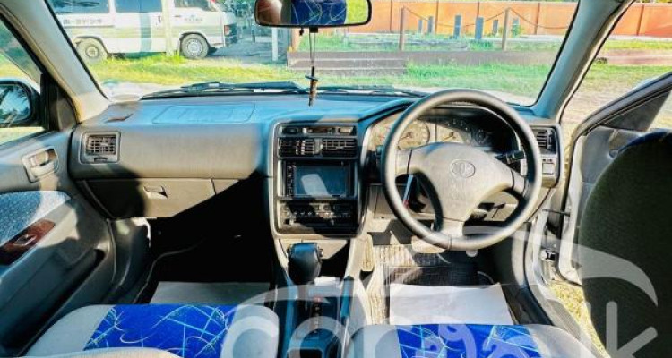 TOYOTA CARINA AT212 1997