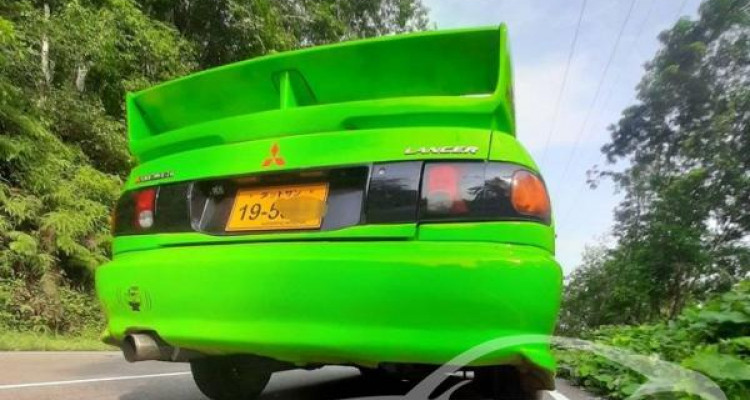 MITSUBISHI LANCER CB2A 1995