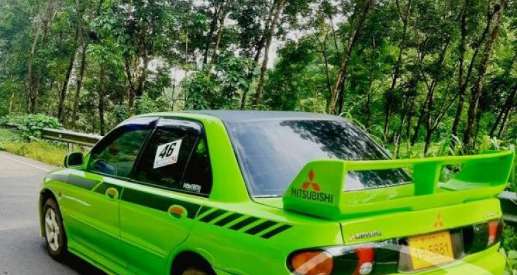 MITSUBISHI LANCER CB2A 1995