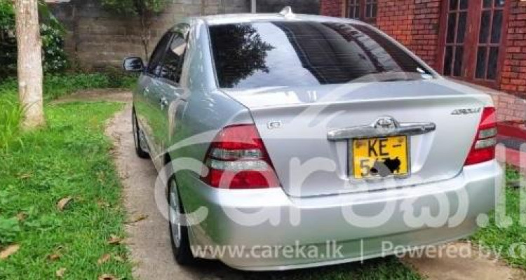 TOYOTA COROLLA 121 2002