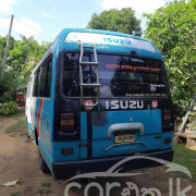 ISUZU JOURNEY 1982