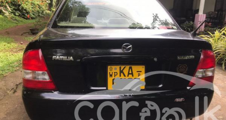 MAZDA FAMILIA 2001