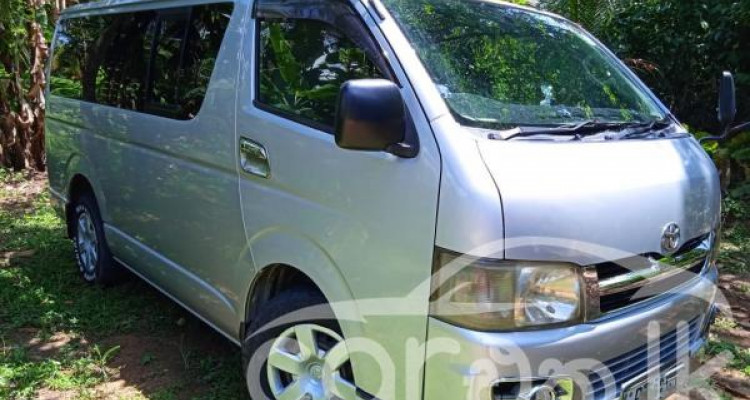 TOYOTA KDH DX200 2006