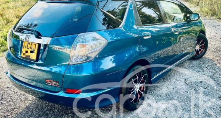 HONDA FIT SHUTTLE 2015