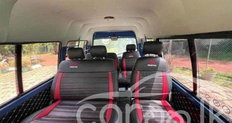 MAZDA BONGO 1992
