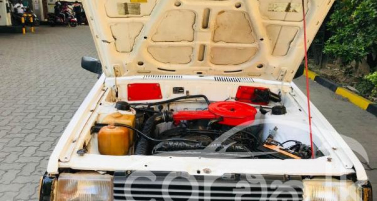 MITSUBISHI LANCER BOX 1980