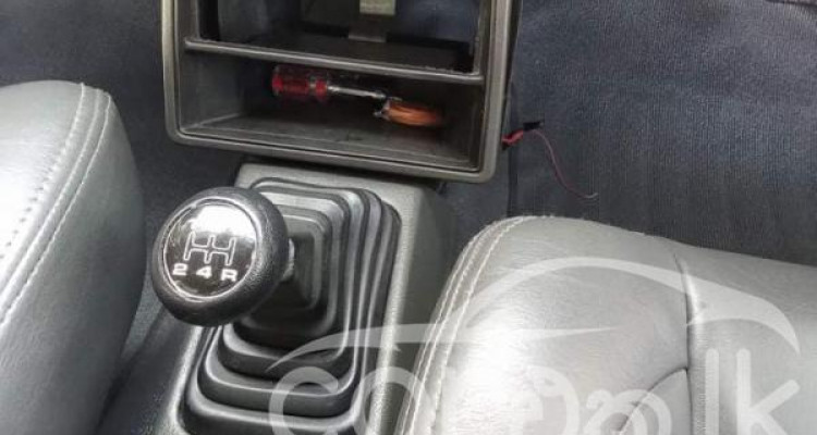 NISSAN SUNNY B11 1986