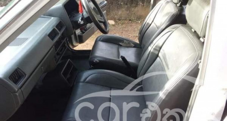 NISSAN SUNNY B11 1986