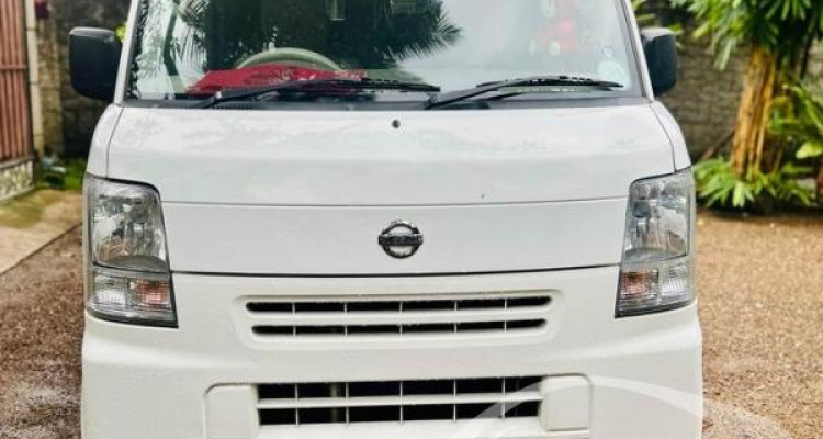 NISSAN CLIPPER 2014