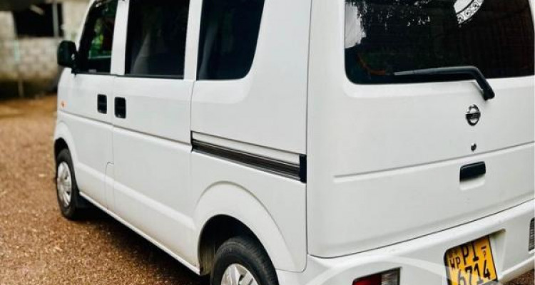 NISSAN CLIPPER 2014