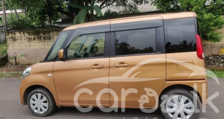 SUZUKI SPACIA 2015