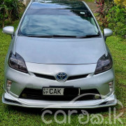 TOYOTA PRIUS 2013