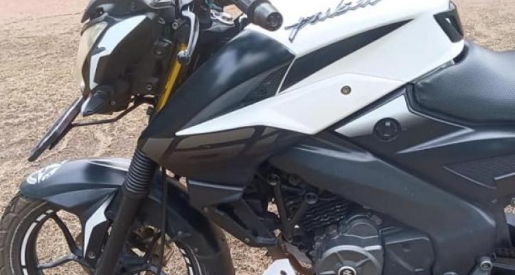 BAJAJ PULSAR NS 2017