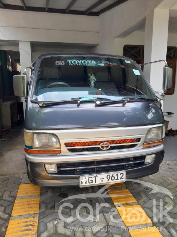 TOYOTA HIACE 1996