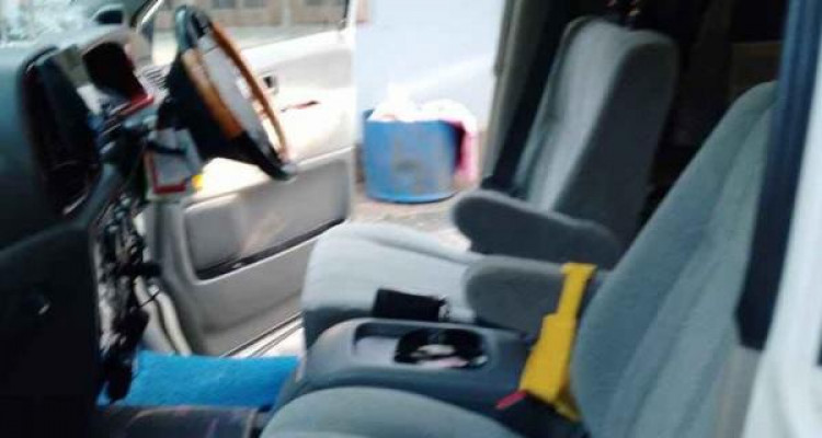 TOYOTA NOAH 2002
