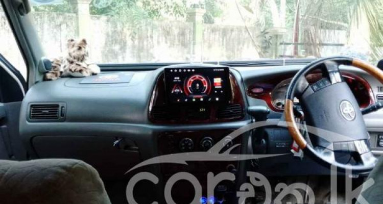 TOYOTA NOAH 2002