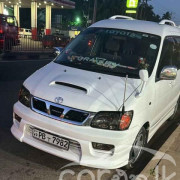 TOYOTA NOAH 2002