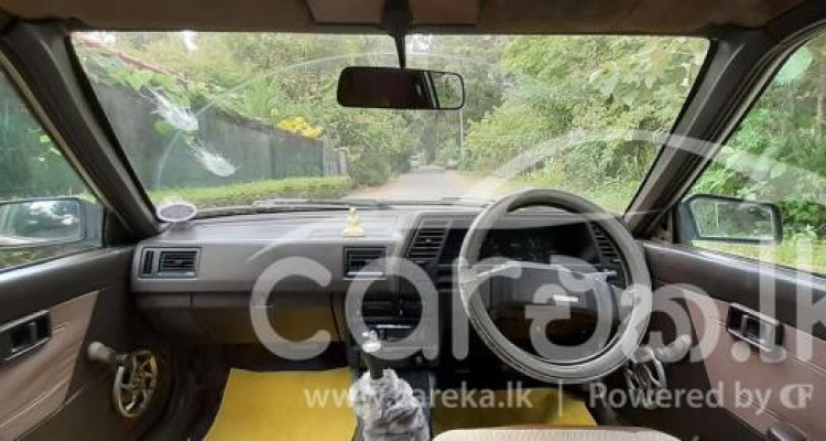 NISSAN SUNNY B12 1987