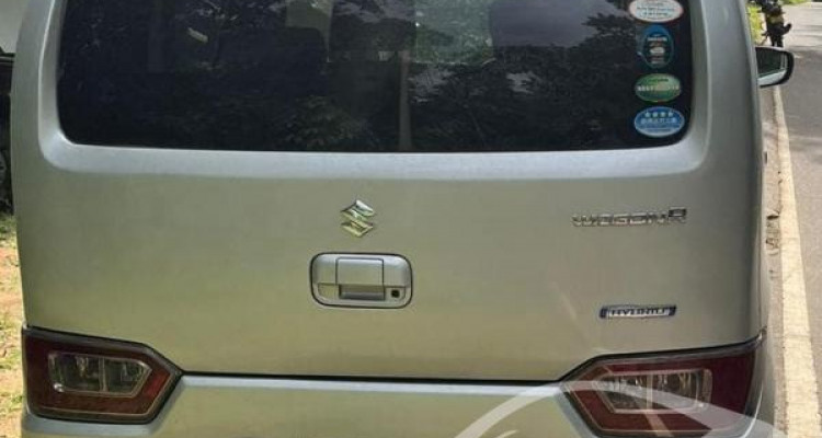 SUZUKI WAGON R FX 2018