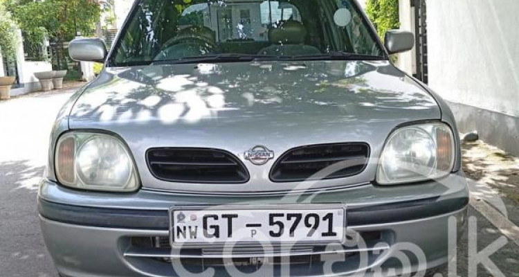 NISSAN MARCH 2000