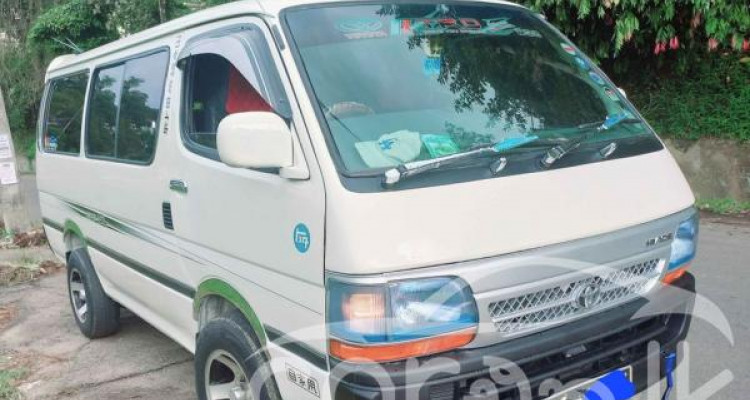 TOYOTA DOLPHIN LH102 1992