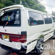 TOYOTA DOLPHIN LH102 1992