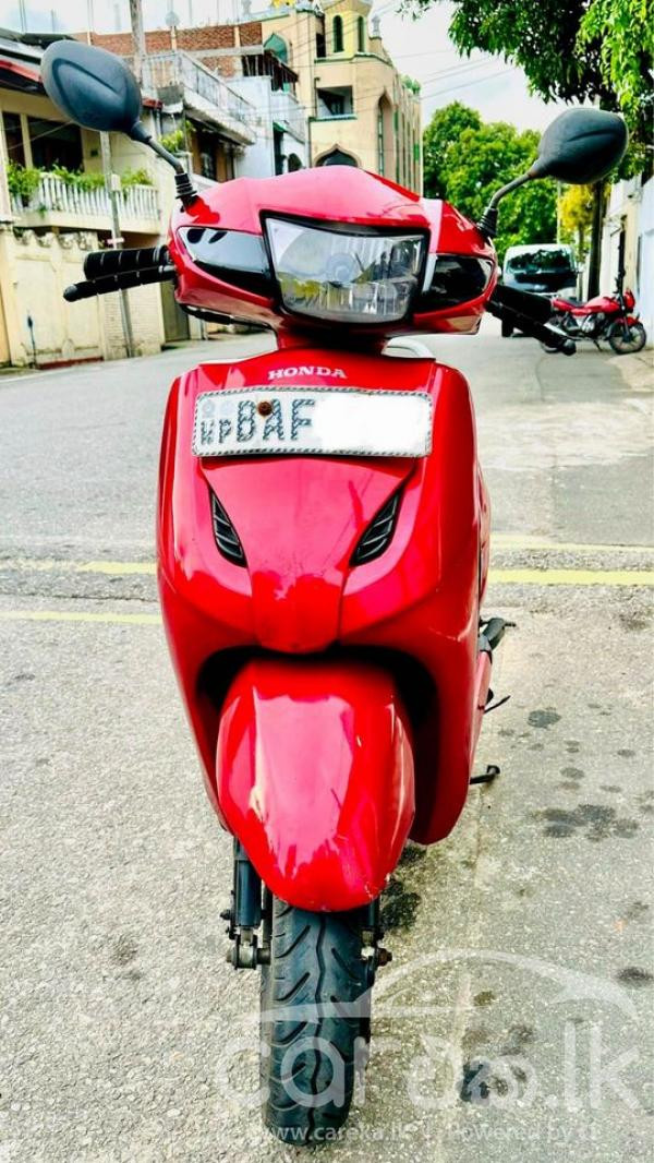 HONDA ACTIVA 2012