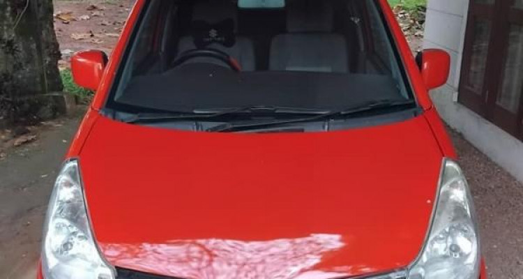 SUZUKI ESTILO 2011