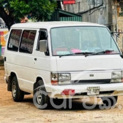 TOYOTA HIACE 1983