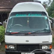 NISSAN CARAVAN 1990