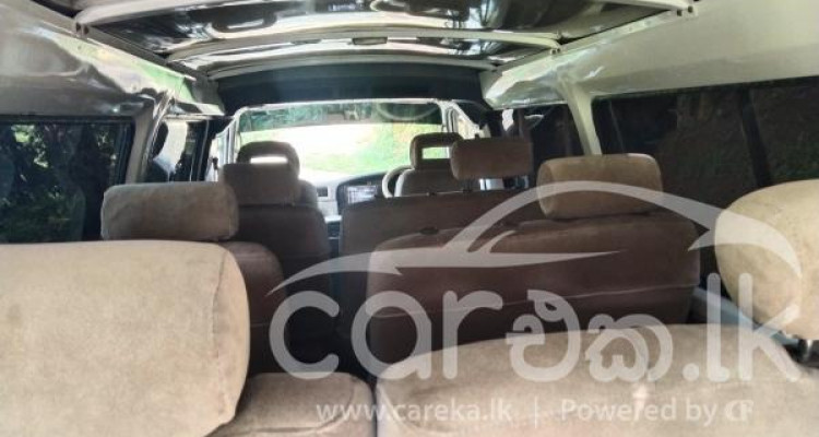 NISSAN CARAVAN 1997