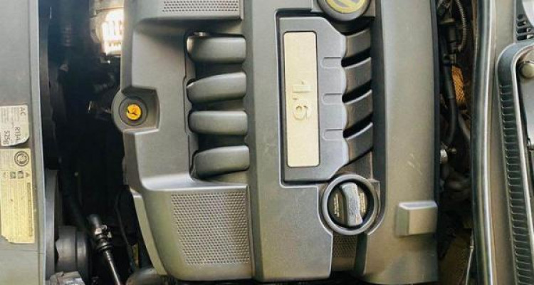 VOLKSWAGEN GOLF 2011