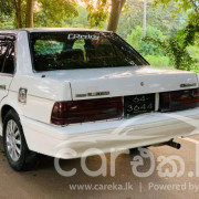 NISSAN BLUEBIRD 1990