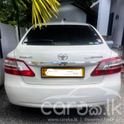 TOYOTA PREMIO 2013