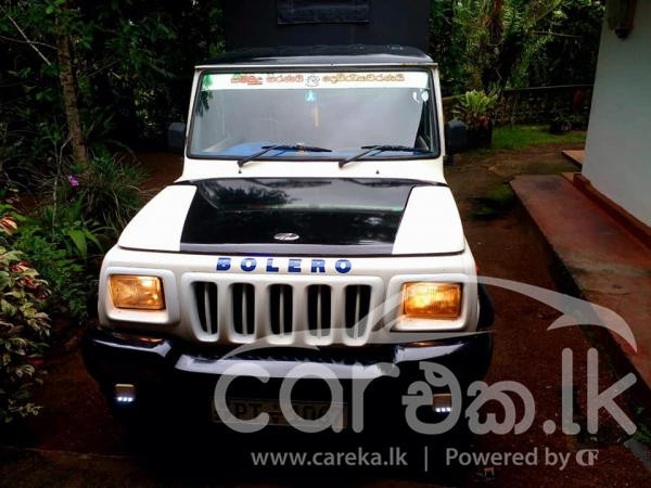 MAHINDRA BOLERO 2012
