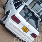 MAZDA FAMILIA 1988