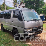 NISSAN CARAVAN 2000