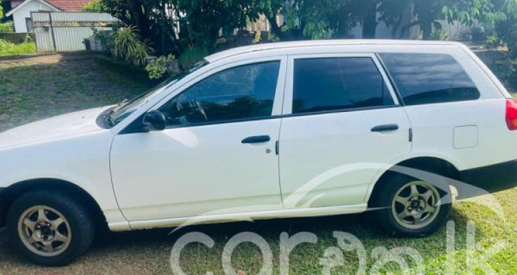 NISSAN AD WAGON Y11 2003