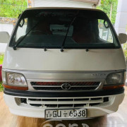 TOYOTA HIACE 1997