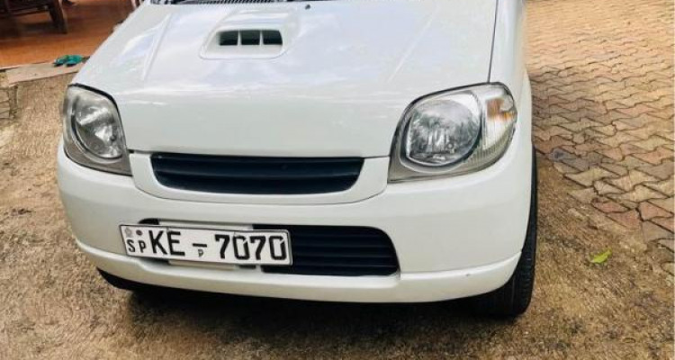 SUZUKI SWIFT 2003