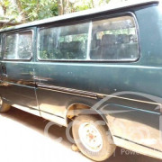 NISSAN CARAVAN 1983