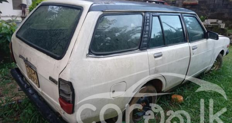 NISSAN SUNNY 1989