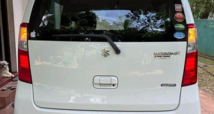 SUZUKI WAGON R FZ 2016