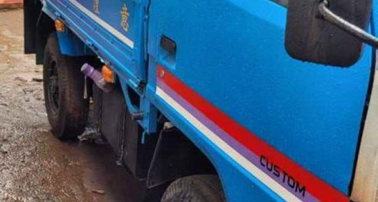 ISUZU ELF 1983