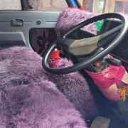 ISUZU ELF 1983