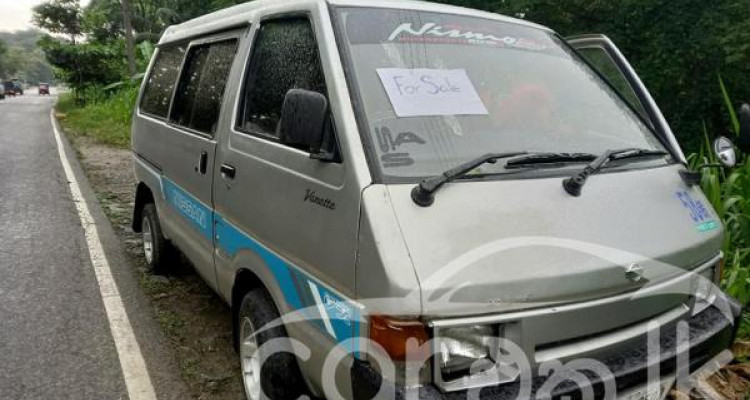 NISSAN VANETTE 1996